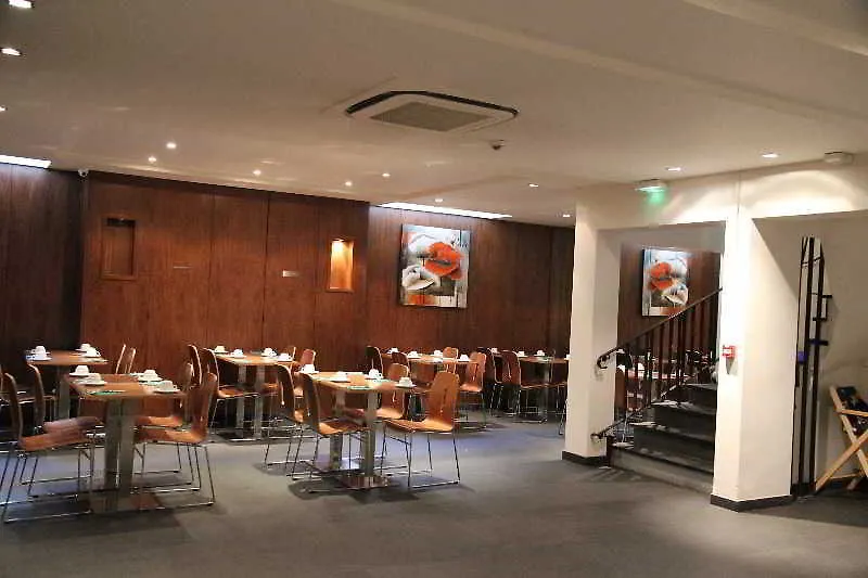 Art Hotel Congres Parigi
